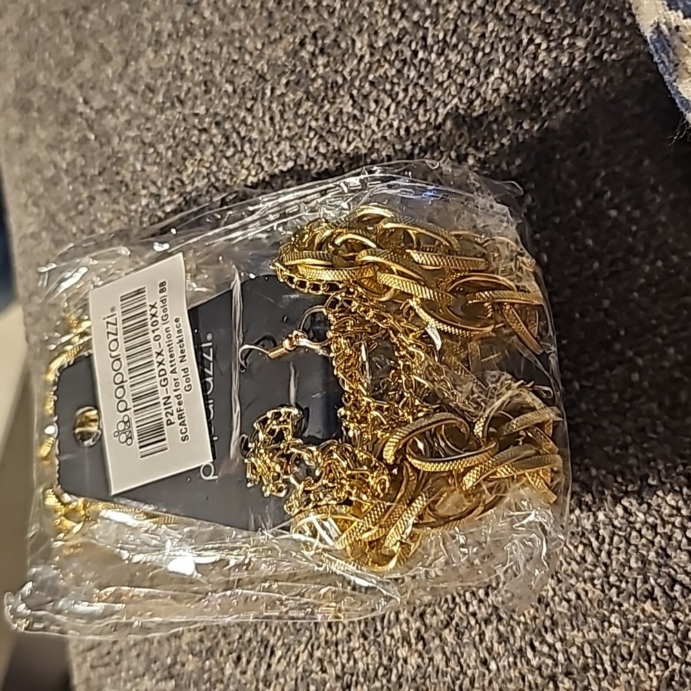 SCARfed for Attention Gold Necklace - Picture 4 of 9